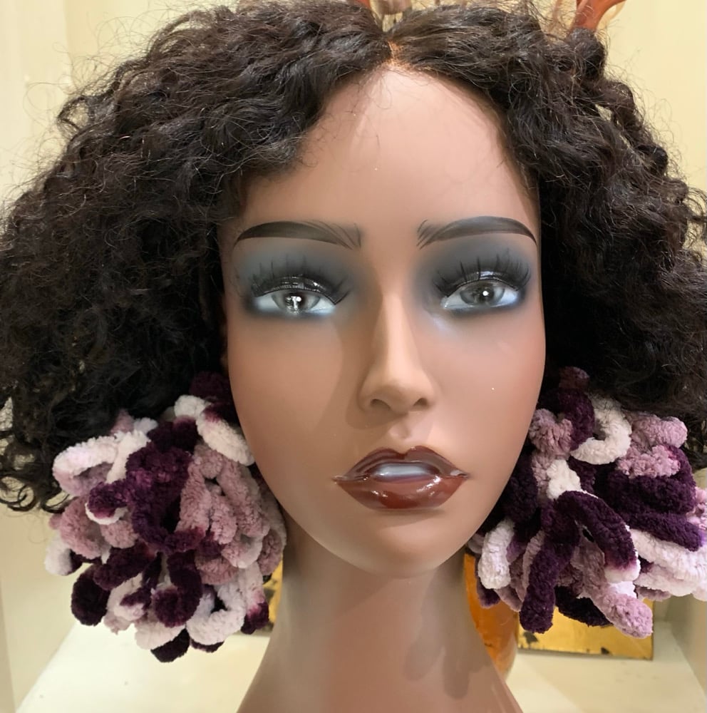 Image of Curly Gurl Puff Earrings 
