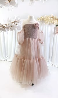 Image 1 of Tulle princess dress for photoshoots | Elvina | size 110 | powder pink | photo props