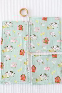 Image 4 of Farmyard Friends