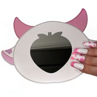Image 3 of Strawberri Cow Mini Palette 