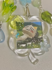 Image 2 of toro clover photo frame keychain
