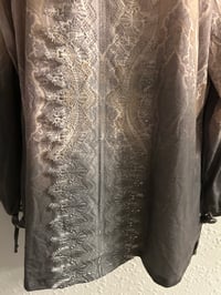 Image 8 of New XL One World Top #723*10