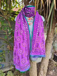 Image 3 of Thassos scarf -Purple with jade trim