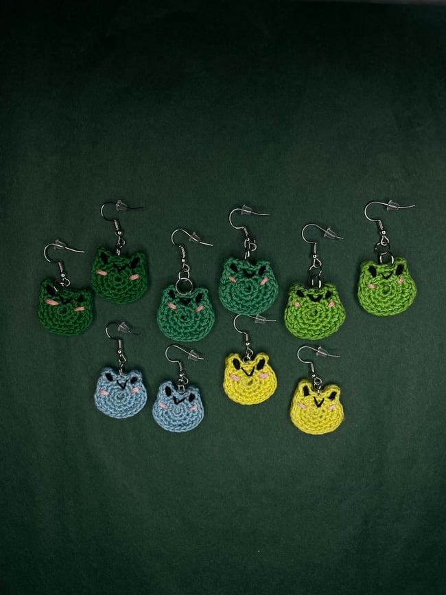 Crocheted Frog Earrings 