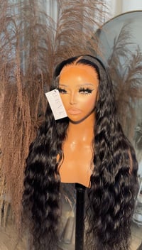 Image 4 of Loose deep wave 28”
