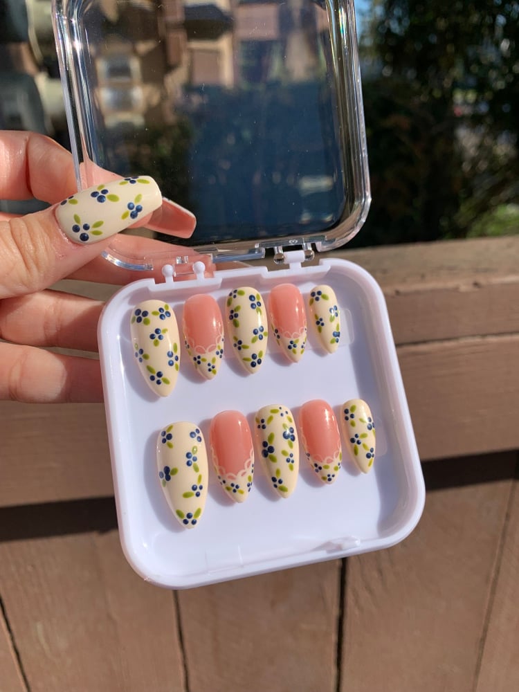 Image of Always Vintage Blueberry Nails 