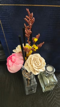 Image 3 of Dainty Collection:Roped Pink Peony and White Flowers Floral Reed Diffuser