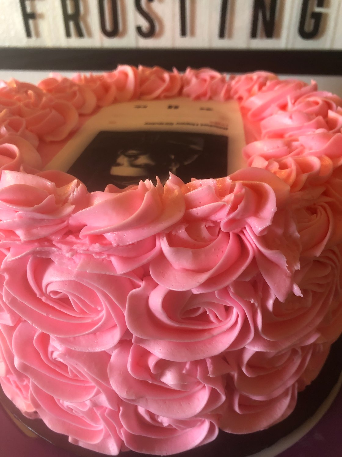 Image of 1 Tier Rosette Cake 