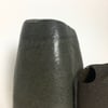 Vase noir satin ouvert