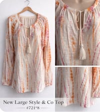 Image 3 of New Large Style & Co top #721*8