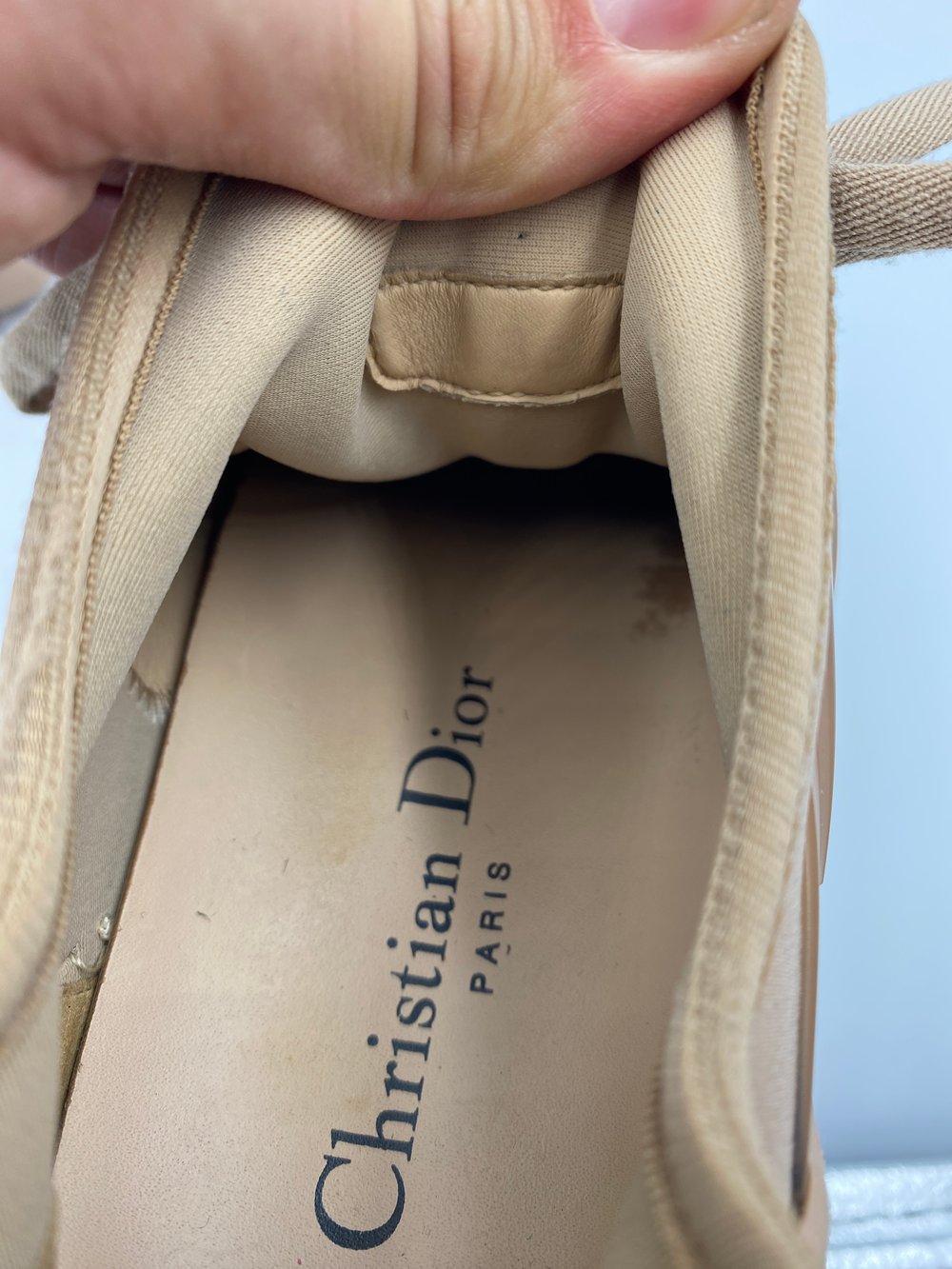 Image of Dior - D-Connect Leather Beige