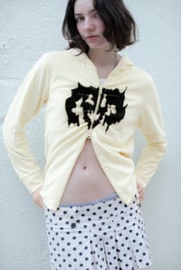Image 3 of Vainilla Zipper Hoody