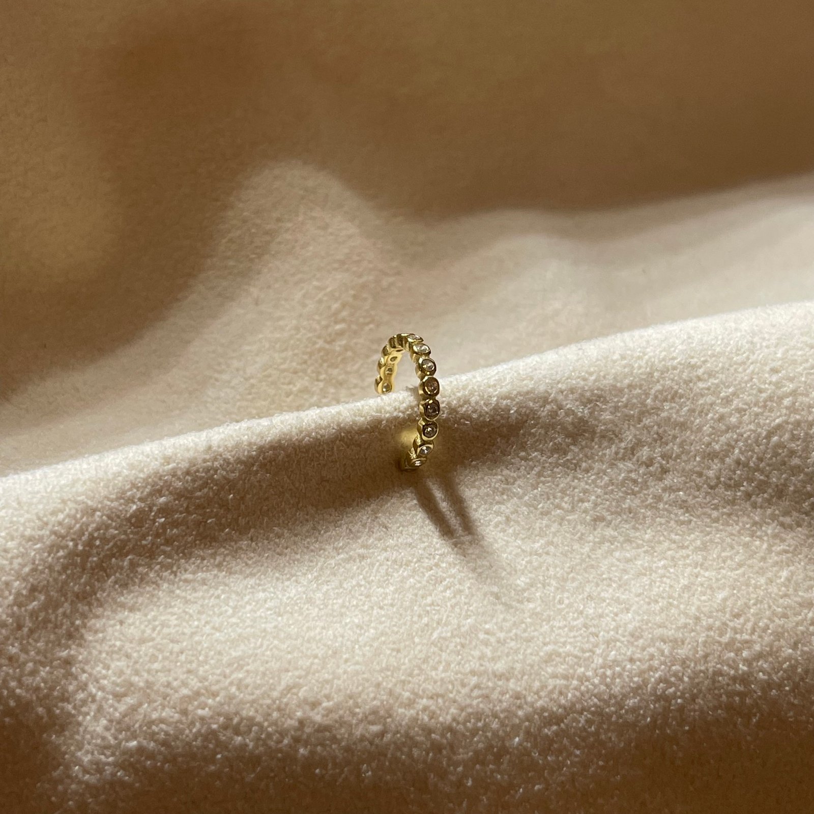 Gold Embellished Flower Faux Nose Ring
