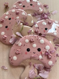 Image 1 of Blushroom mini pink 