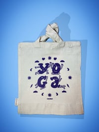 Image 3 of Tote Yoga Master