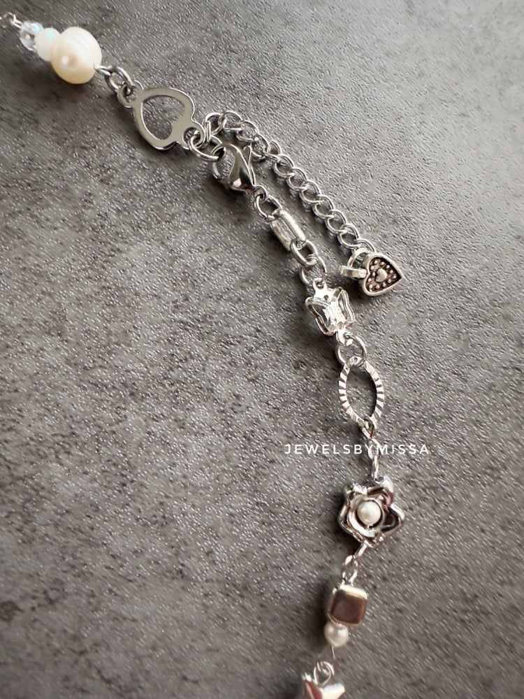 Image of Silver Dewdrop Dream