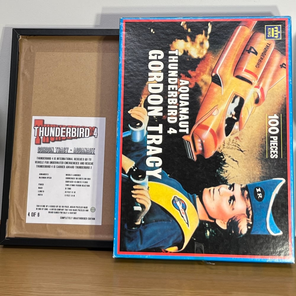 Thunderbirds - Gordon Tracy and Thunderbird 4, 100-piece Jigsaw by King, 1993