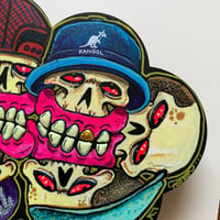 Image 3 of B, Boy bubble skulls