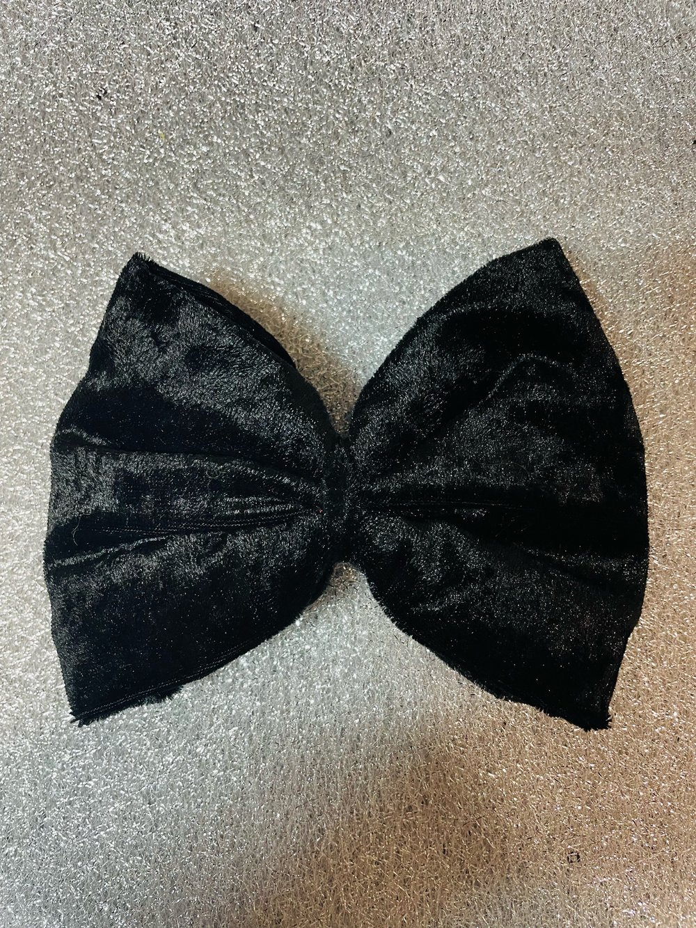 JumBOW velvet bows 