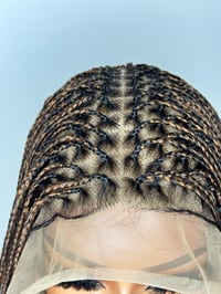 Image 3 of BRONZY WAVES BRAIDS