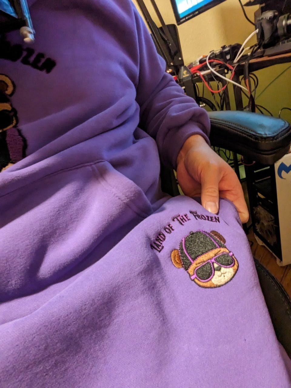 LoTF - Hoodie + sweatpants 