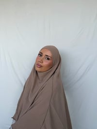 Image 1 of Beige khimar