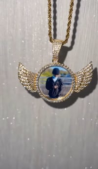 Image 4 of Memorial Chains