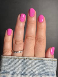 Image 16 of Glisten & Glow Rock Candy