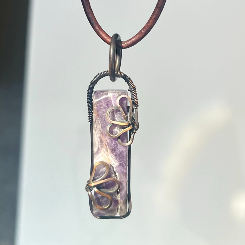 Image of Amethyst Flower Necklace
