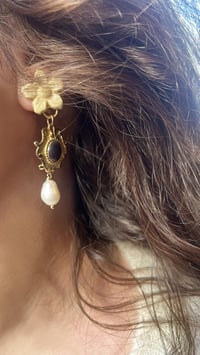 Image 2 of Clips “ GALA”