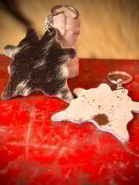 Image 10 of Key chains