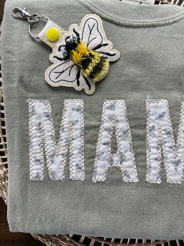 Image of Honey bee key chain 