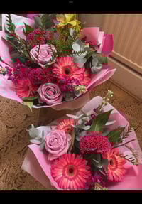 Image 1 of Classic Handtied in Water