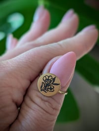 Image 1 of Simple Rings