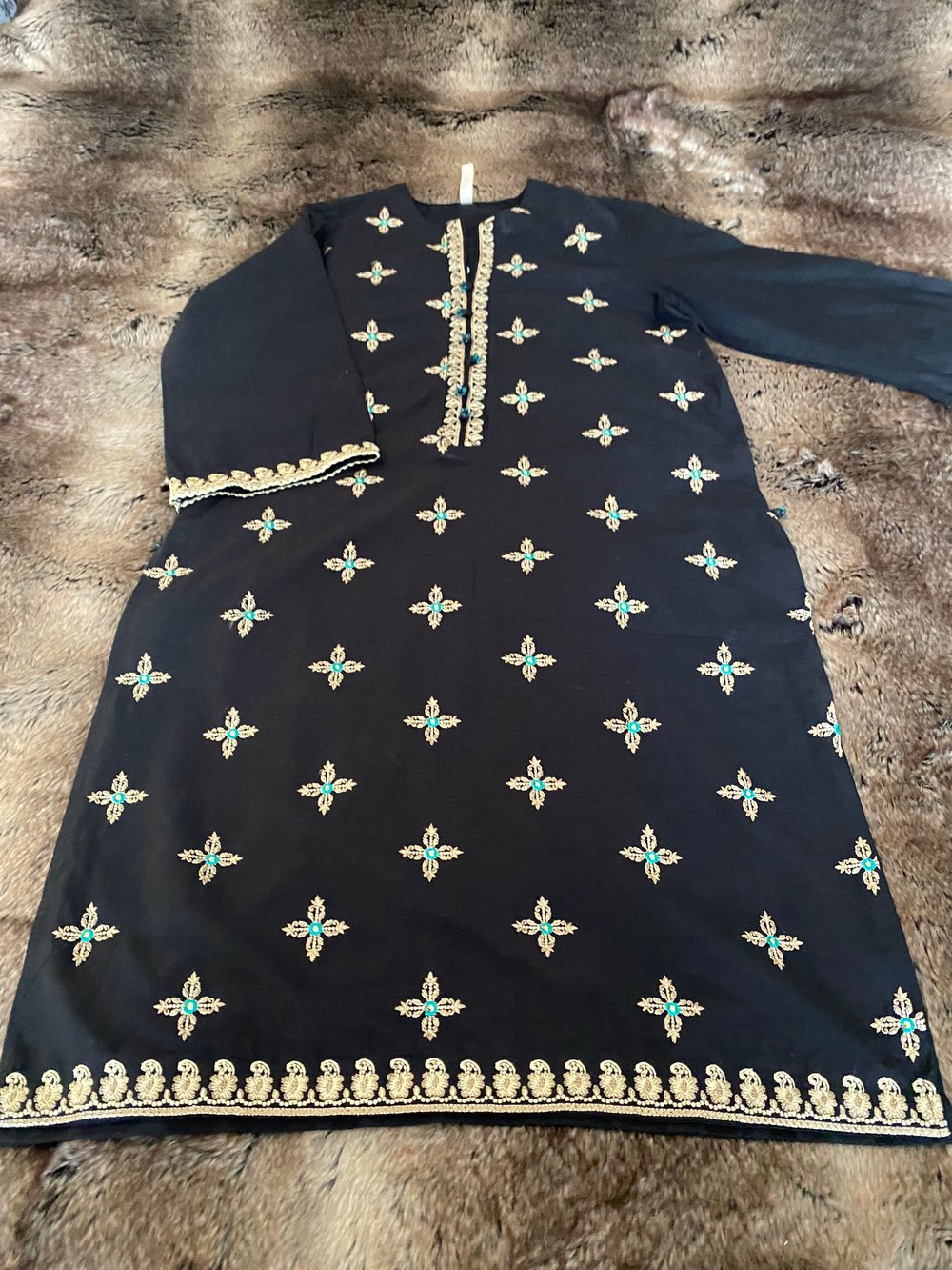 Ethnic embroidery kurta