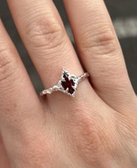 Image 1 of Ring “ spik”