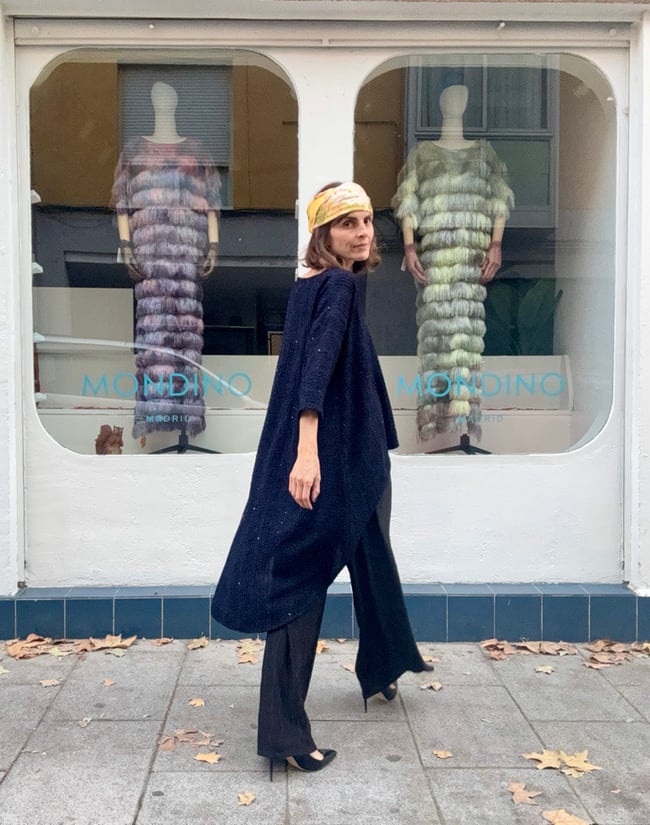 AMAZONA KAFTAN IN MIDNIGHT BLUE SEQUINS 