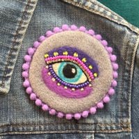 Image 2 of Mystic Eye Brooch (24)