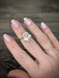 Image 2 of Glitz Glam Pearl 