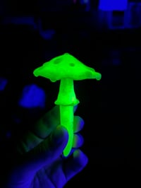 Image 3 of Drippy Glow Mushroom Stakes