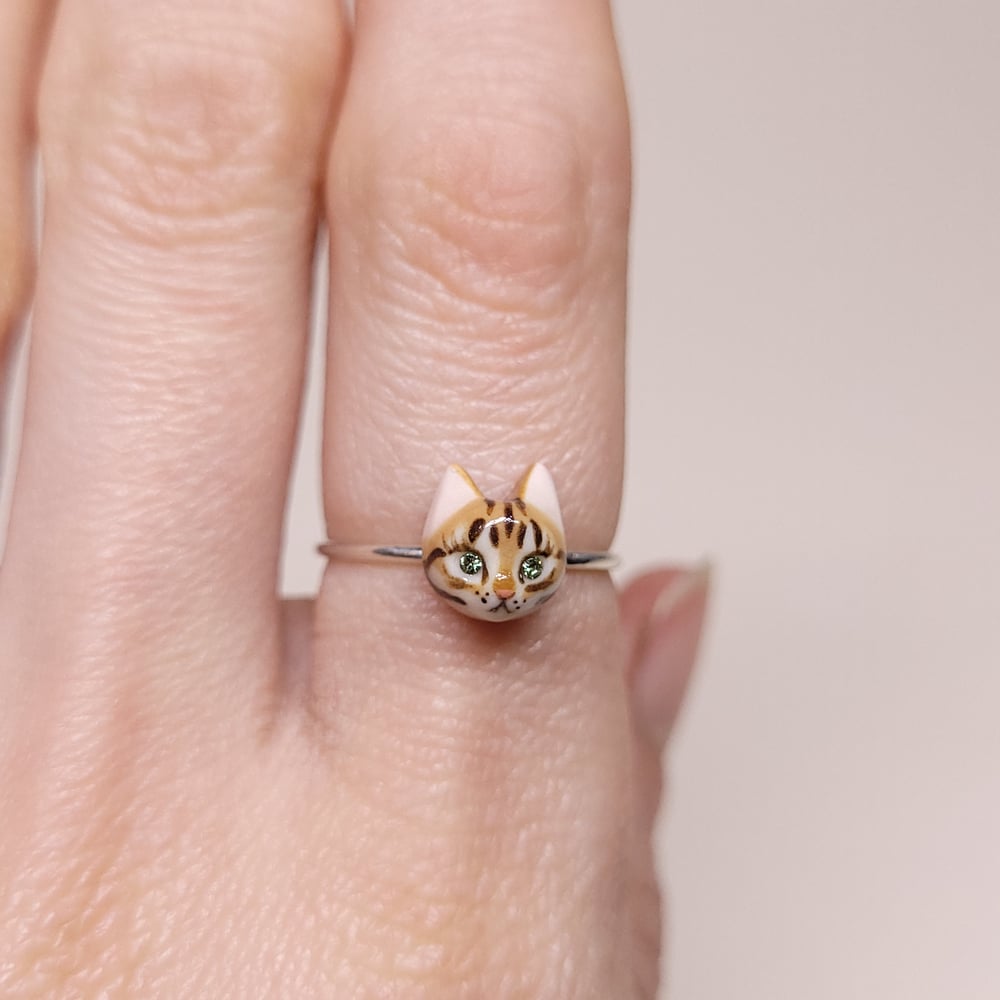 Image of Brown Tabby Porcelain & Sterling Silver Cat Ring