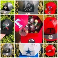 Image 1 of Baseball cap gift box 🧢