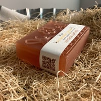 Image 4 of Vintage Leather Honeybee Glycerin Body Bar
