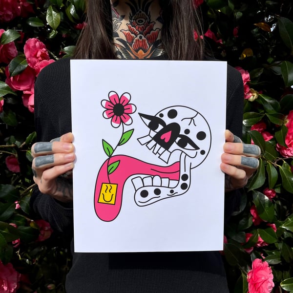 Image of Silly Skull Print 