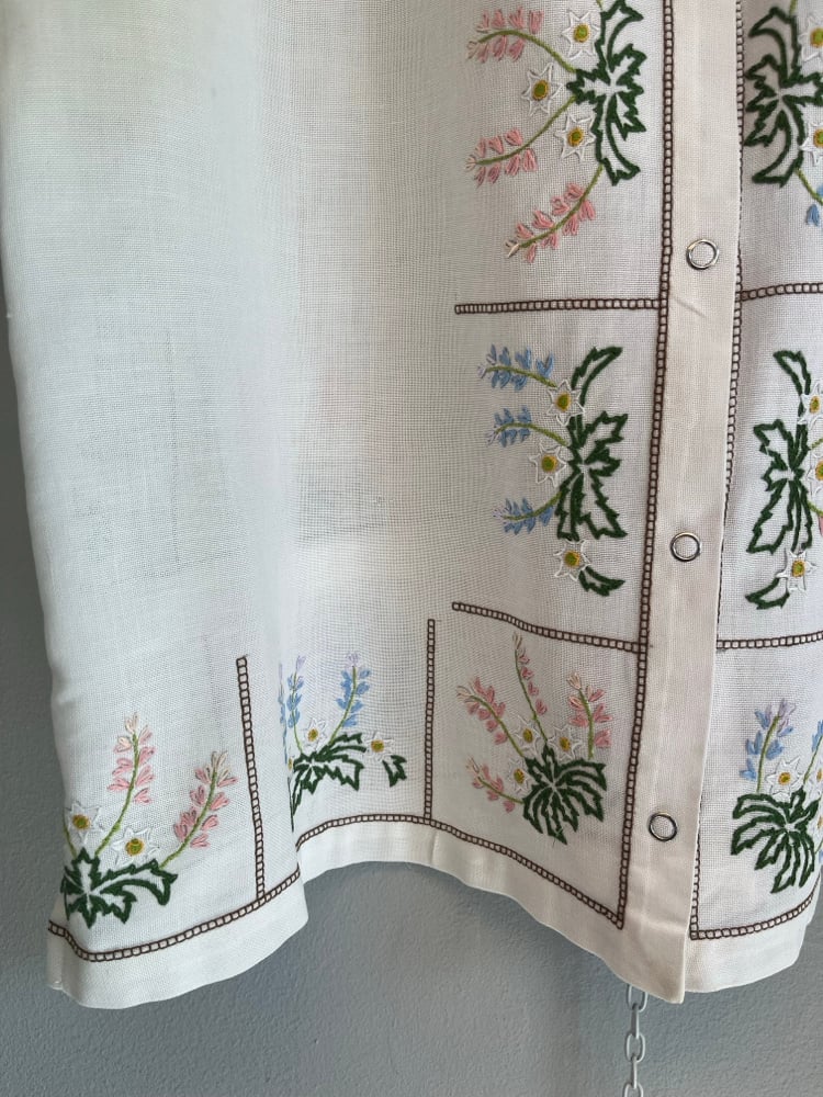 Image of Spring flower shirt (m/l)