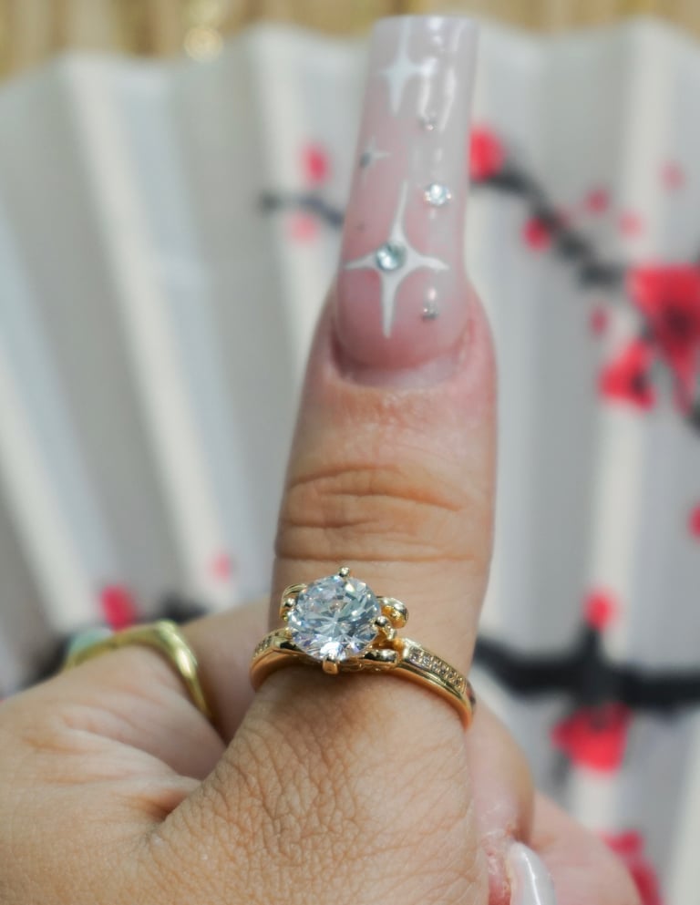 april β24 diamond collection Image 3