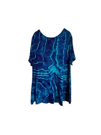 Image 3 of ♻️ UPCYCLED XL Jersey Knit Top in Purple Haze and Teal Geode Ice Dye