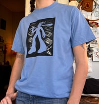 Image 1 of Futon cavewoman men’s M tshirt 