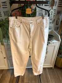 Image 2 of H & M vintage boyfriend jeans 