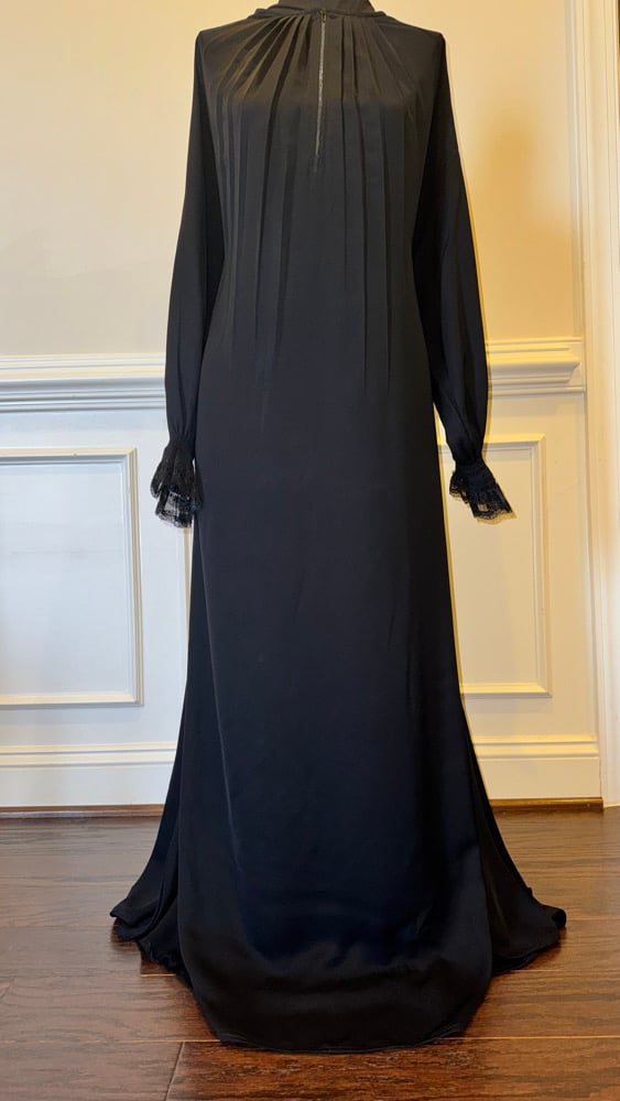 Image of Embellished Sleeve Abaya 